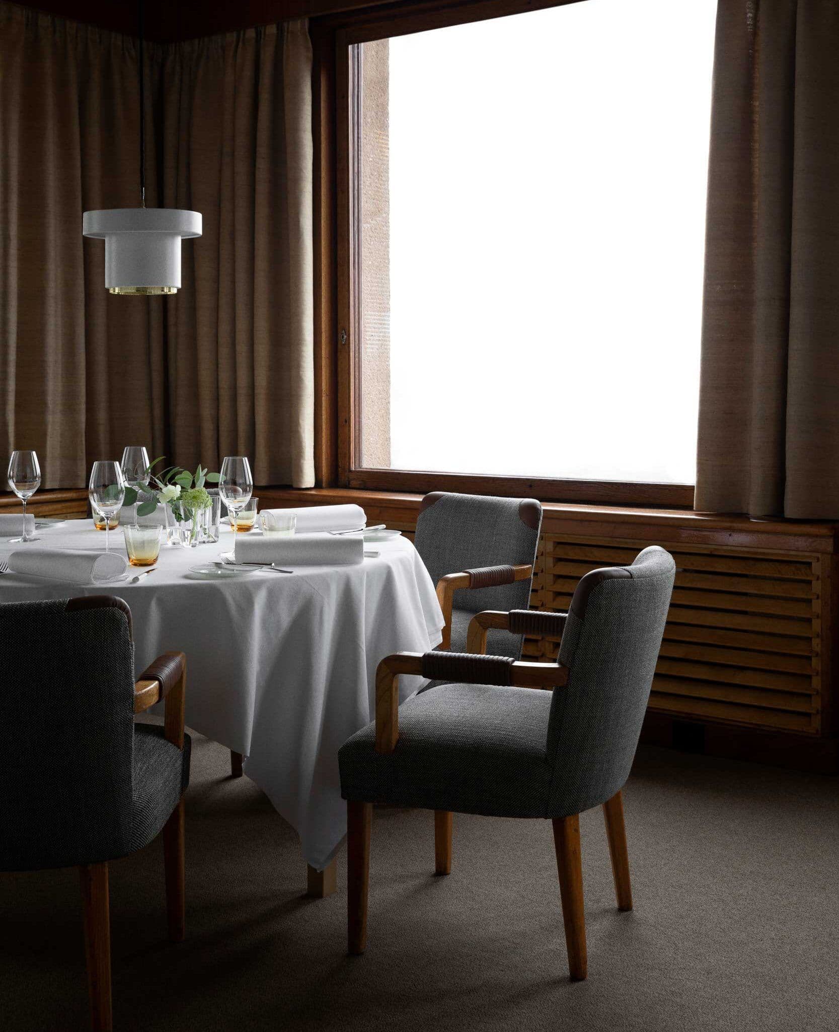 Designed by Aino Aalto, the Artek club chair has been part of the interior since 1937.